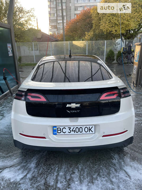 Хетчбек Chevrolet Volt 2011 в Львові
