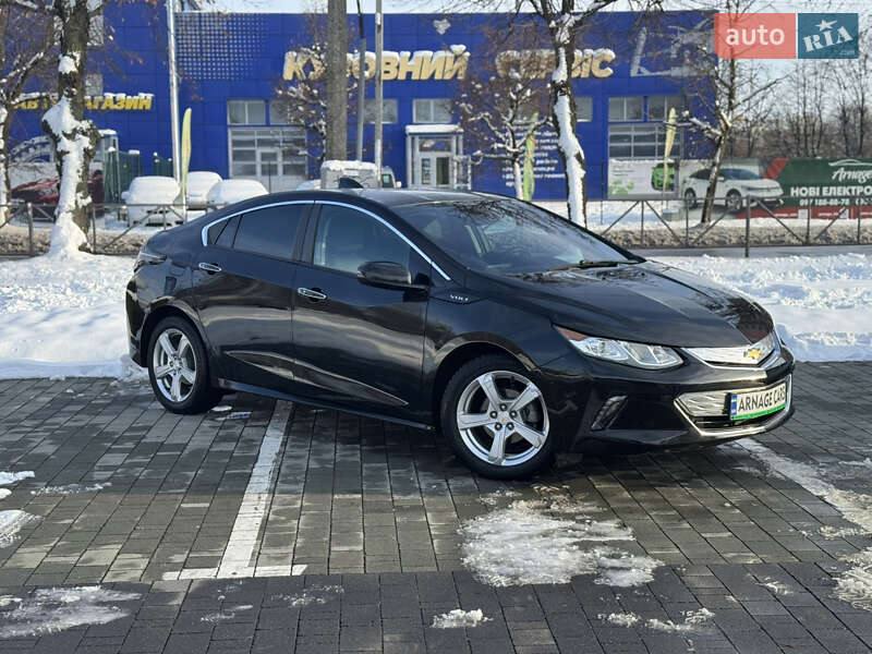 Хэтчбек Chevrolet Volt 2015 в Хмельницком