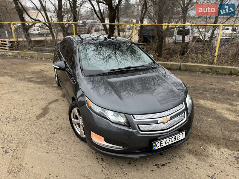 Хэтчбек Chevrolet Volt 2013 в Черновцах