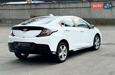 Хетчбек Chevrolet Volt 2015 в Києві