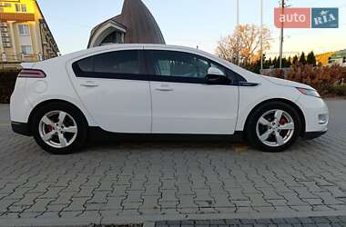 Хэтчбек Chevrolet Volt 2015 в 