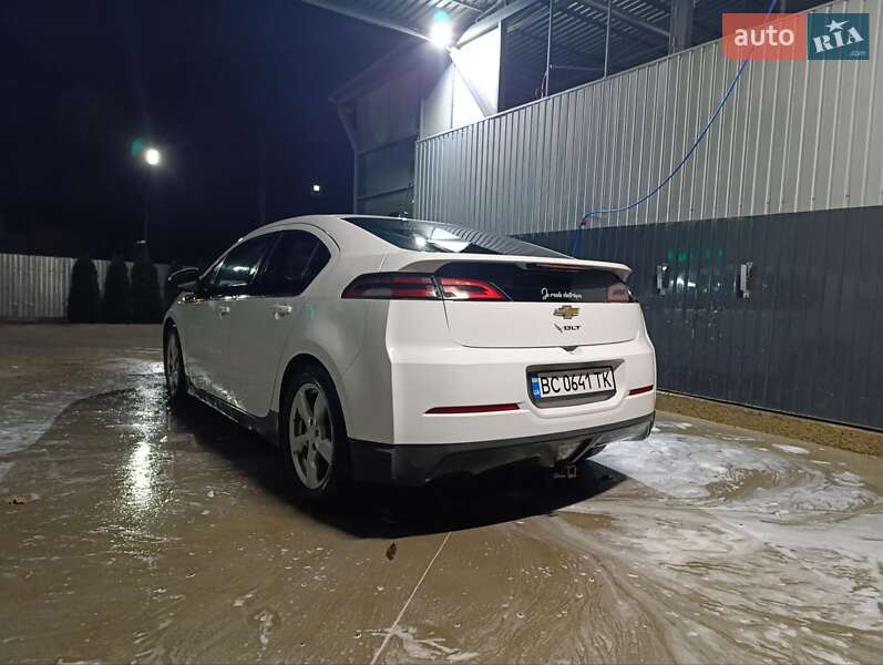 Хэтчбек Chevrolet Volt 2015 в Стрые