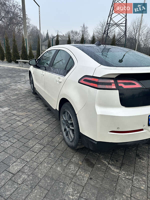 Хетчбек Chevrolet Volt 2012 в Кременці