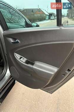 Хэтчбек Chevrolet Volt 2017 в 