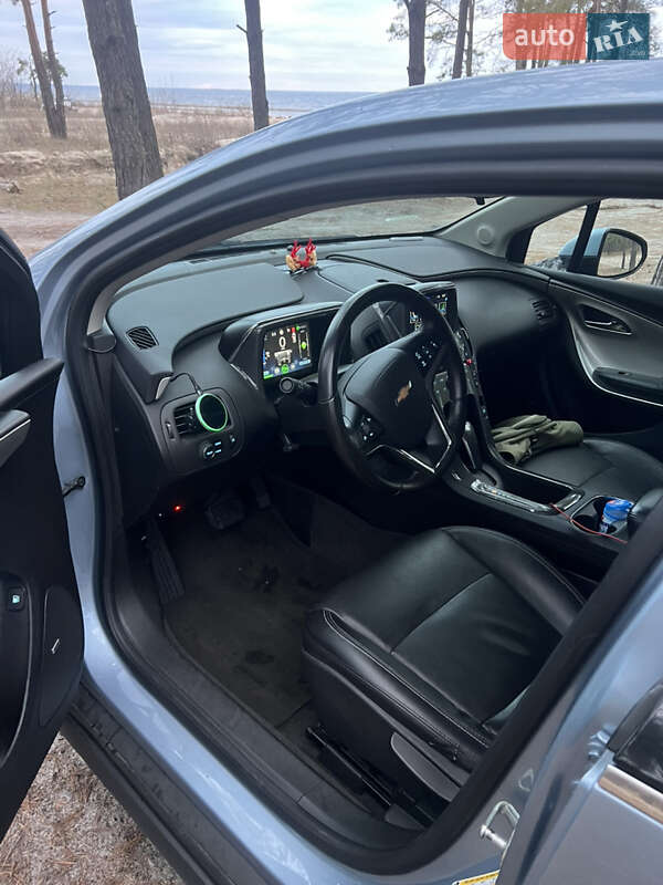 Хетчбек Chevrolet Volt 2014 в Києві