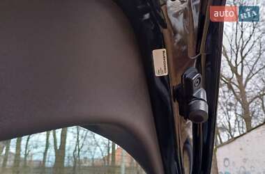 Хэтчбек Chevrolet Volt 2016 в 