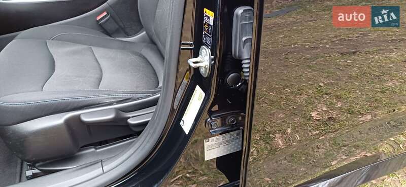 Хэтчбек Chevrolet Volt 2016 в Виннице