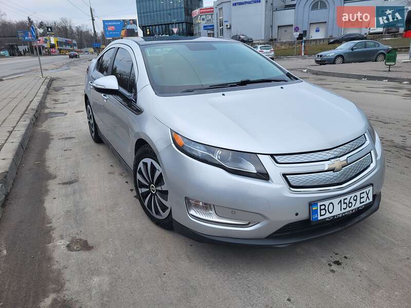 Хэтчбек Chevrolet Volt 2011 в Тернополе