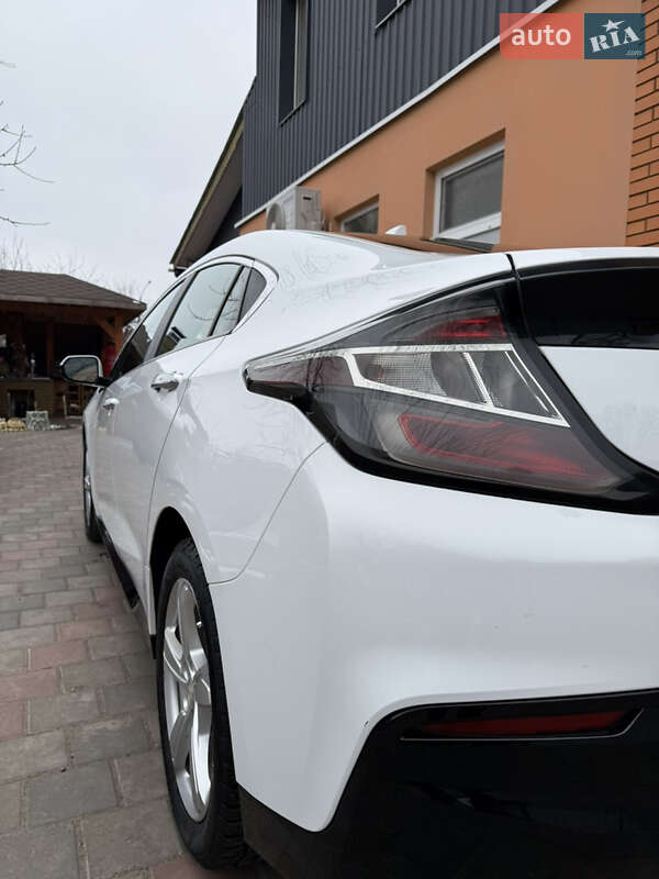 Хетчбек Chevrolet Volt 2016 в Черкасах