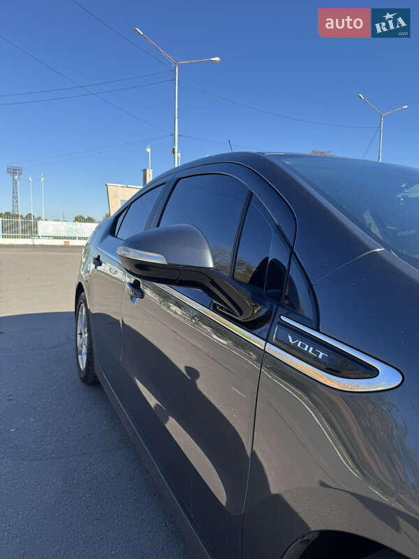 Хэтчбек Chevrolet Volt 2013 в Долине