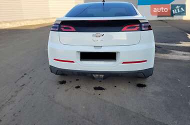 Хэтчбек Chevrolet Volt 2014 в 