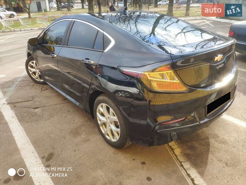 Хетчбек Chevrolet Volt 2017 в Ужгороді