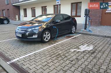 Хэтчбек Chevrolet Volt 2014 в 