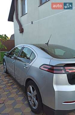 Хэтчбек Chevrolet Volt 2012 в 