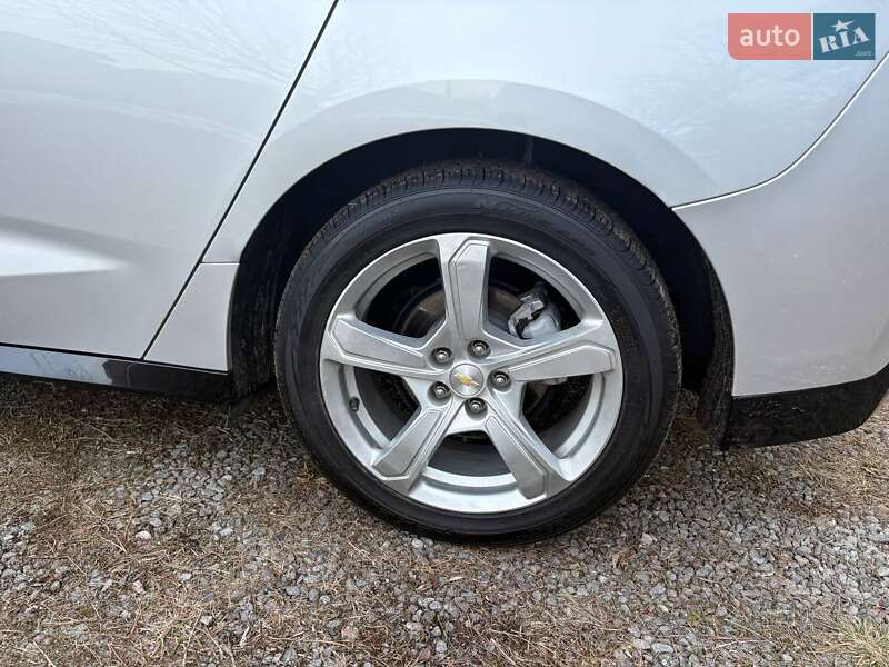 Хэтчбек Chevrolet Volt 2018 в Киеве фото 63 Хэтчбек Chevrolet Volt 2018 в Киеве