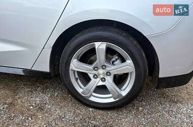 Хэтчбек Chevrolet Volt 2018 в 