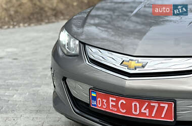 Хэтчбек Chevrolet Volt 2017 в Тернополе