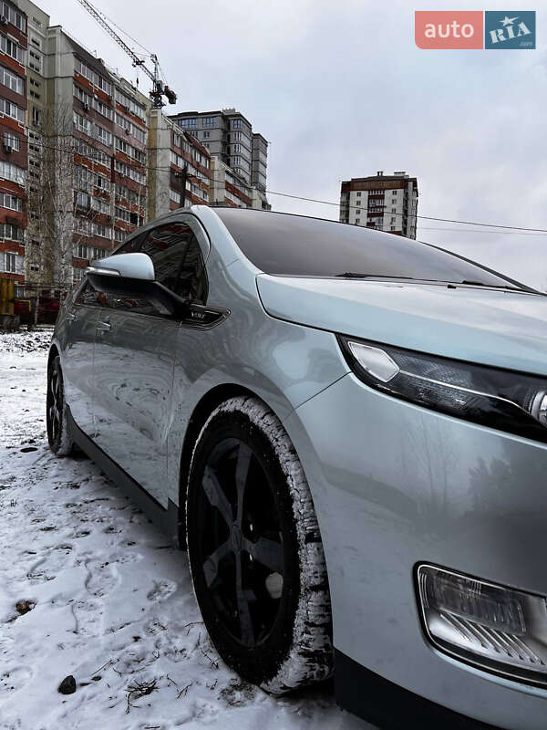 Chevrolet Volt 2011