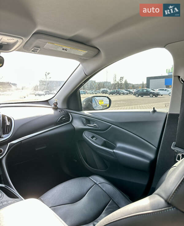 Хетчбек Chevrolet Volt 2018 в Львові