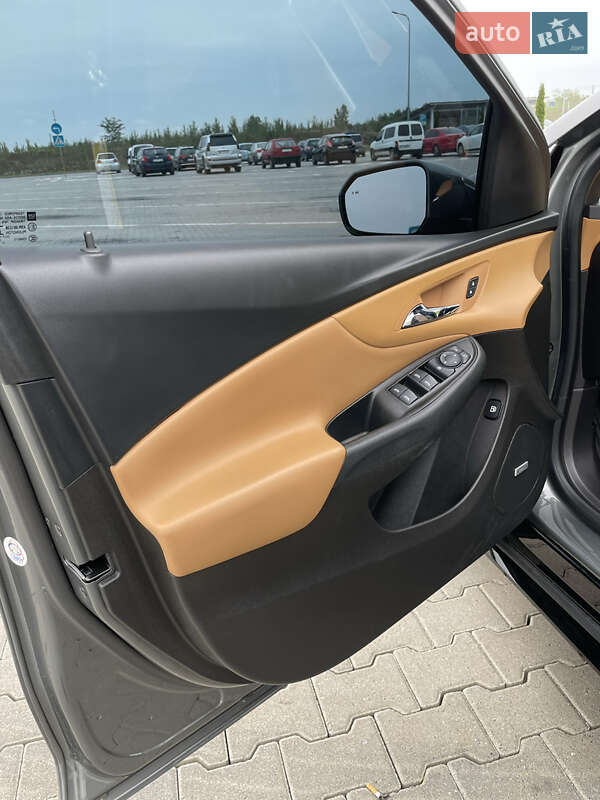 Хэтчбек Chevrolet Volt 2016 в Коломые