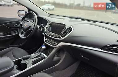 Хетчбек Chevrolet Volt 2017 в 