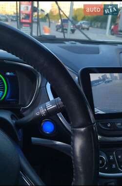 Хэтчбек Chevrolet Volt 2018 в 