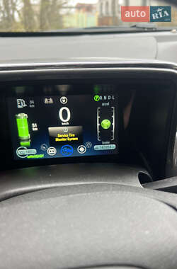 Хэтчбек Chevrolet Volt 2014 в 