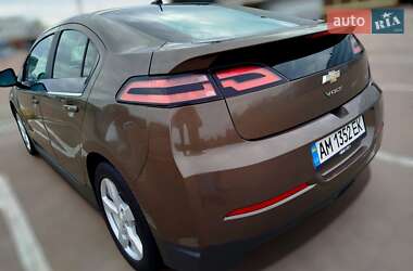 Хэтчбек Chevrolet Volt 2014 в 