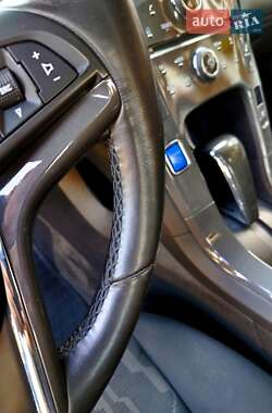 Хэтчбек Chevrolet Volt 2014 в 