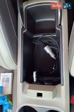Хэтчбек Chevrolet Volt 2013 в 