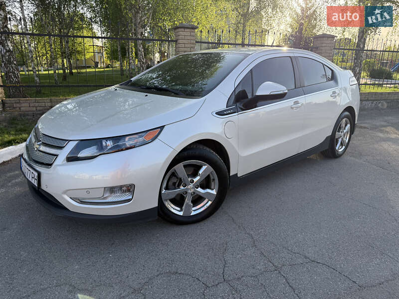 Хетчбек Chevrolet Volt 2013 в Києві