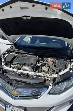 Хэтчбек Chevrolet Volt 2015 в 