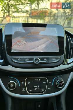 Хэтчбек Chevrolet Volt 2015 в 
