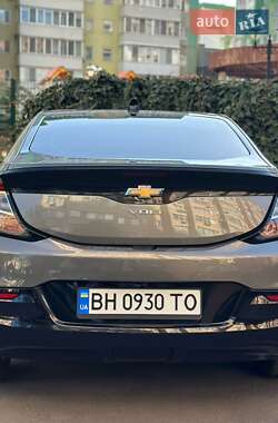 Хэтчбек Chevrolet Volt 2016 в 