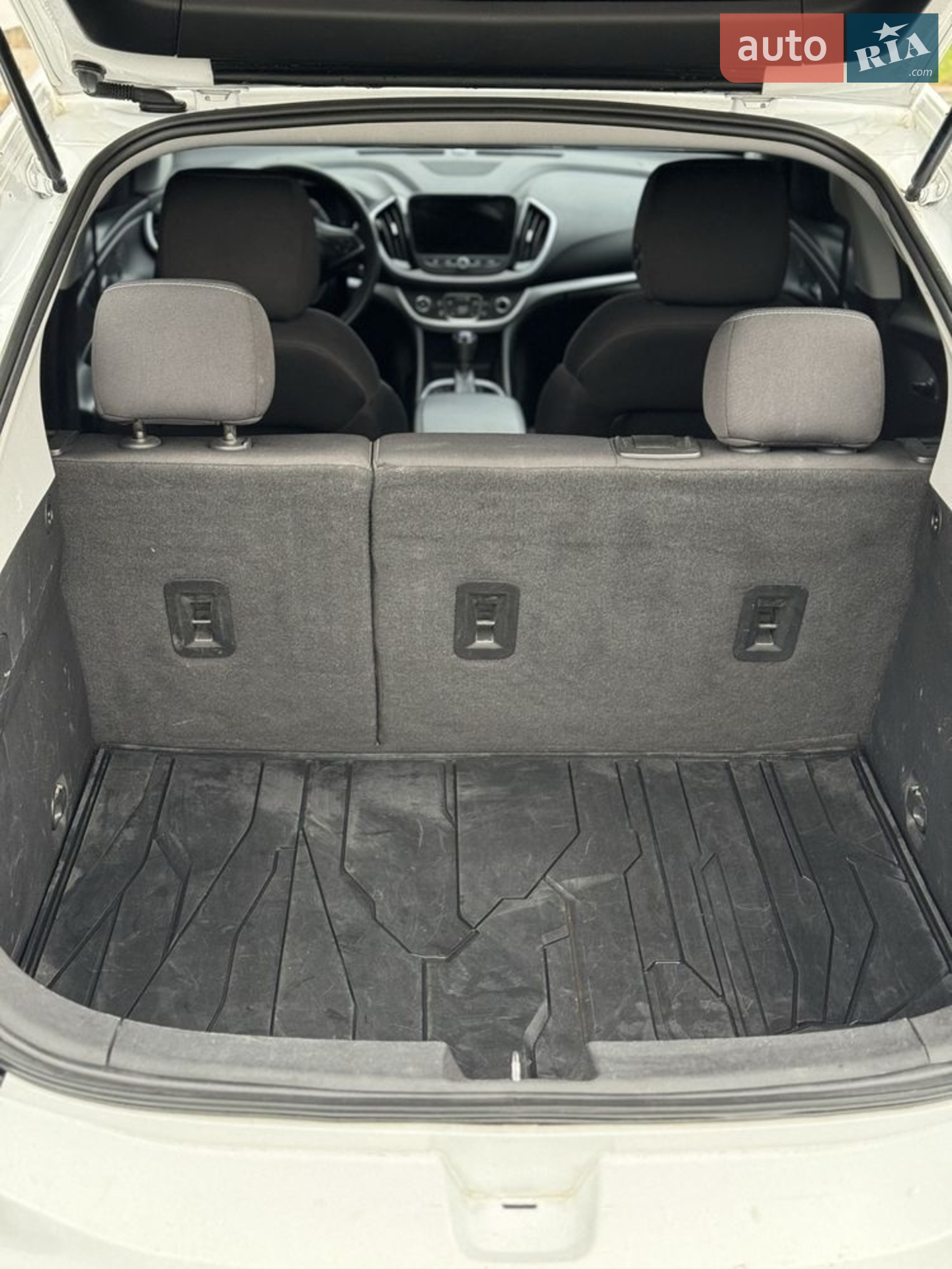 2018 Chevrolet Volt - мініатюра 13