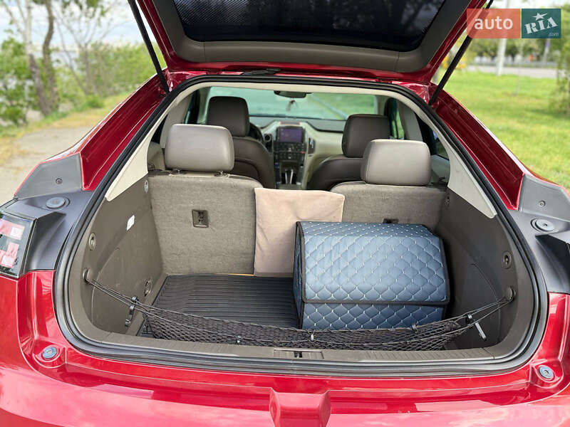 Хэтчбек Chevrolet Volt 2012 в Днепре