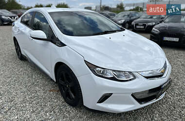 Хэтчбек Chevrolet Volt 2016 в 