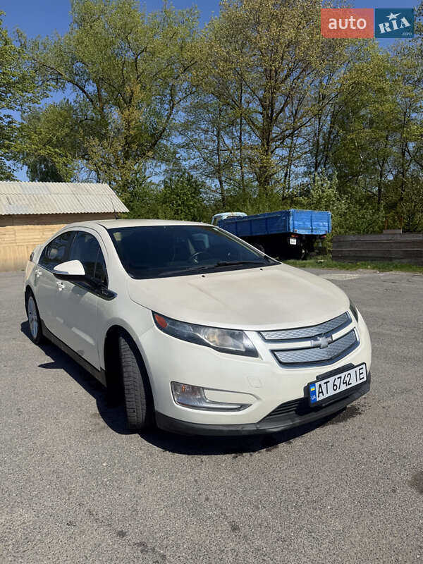 Хетчбек Chevrolet Volt 2013 в Івано-Франківську