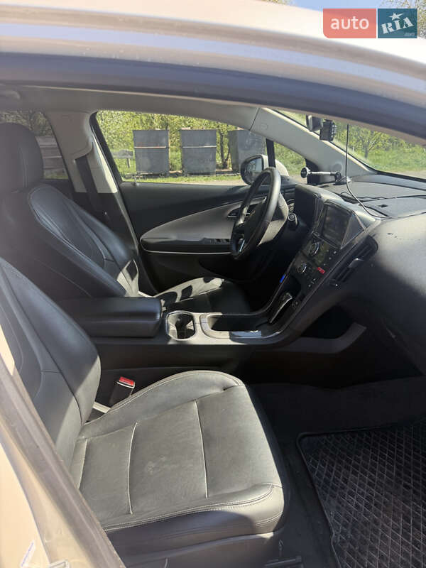 Хетчбек Chevrolet Volt 2013 в Івано-Франківську