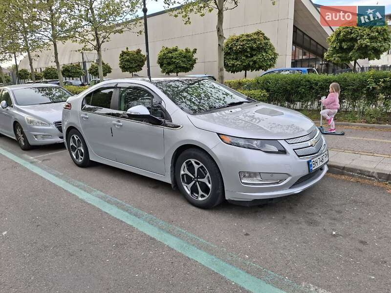 Хэтчбек Chevrolet Volt 2011 в Одессе