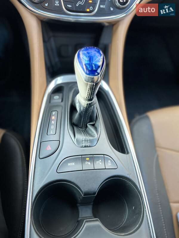 Хетчбек Chevrolet Volt 2016 в Харкові