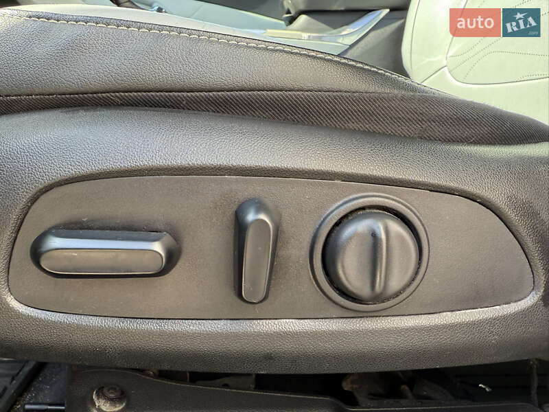 Хетчбек Chevrolet Volt 2019 в Івано-Франківську