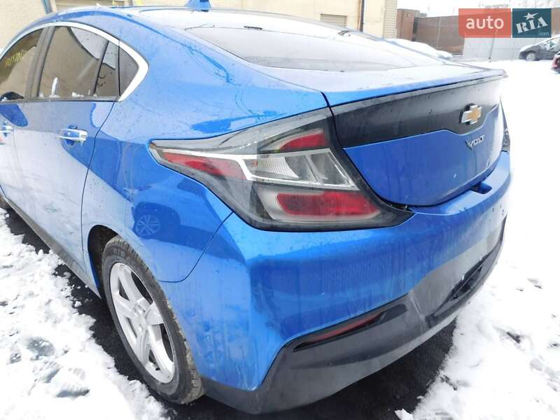 Хэтчбек Chevrolet Volt 2018 в Василькове