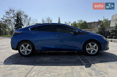 Хетчбек Chevrolet Volt 2016 в 