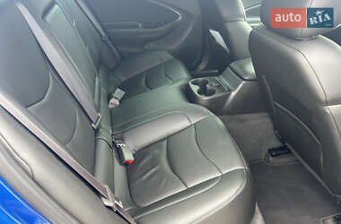 Хетчбек Chevrolet Volt 2016 в 
