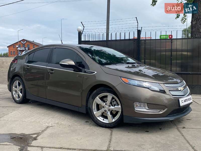 Хэтчбек Chevrolet Volt 2014 в 