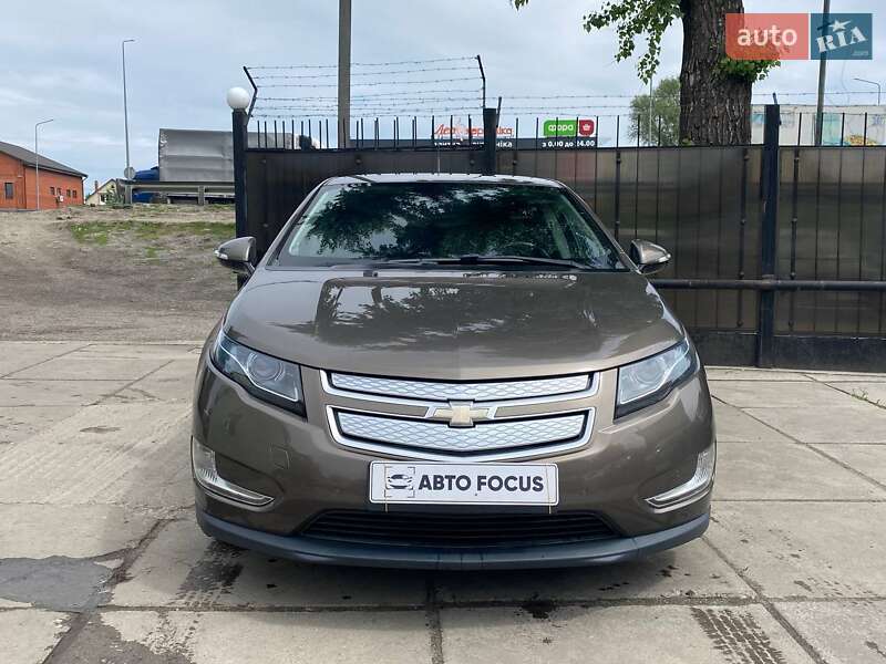 Хэтчбек Chevrolet Volt 2014 в Киеве