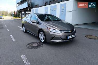 Хэтчбек Chevrolet Volt 2017 в Киеве