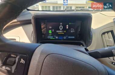 Хэтчбек Chevrolet Volt 2013 в 