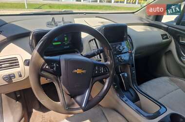 Хэтчбек Chevrolet Volt 2013 в 